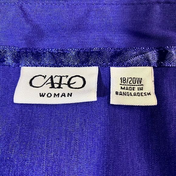 Purple Sleeveless Button Up Blouse.   Dsst-03 - Picture 7 of 8